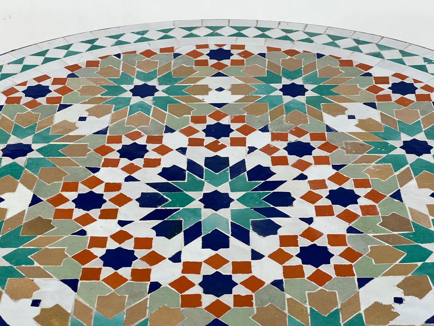 Personalizable Mosaic Table – Handcrafted Round Colorful Table with Moroccan Traditional Candle Design – Ideal for Patio and Home Furniture